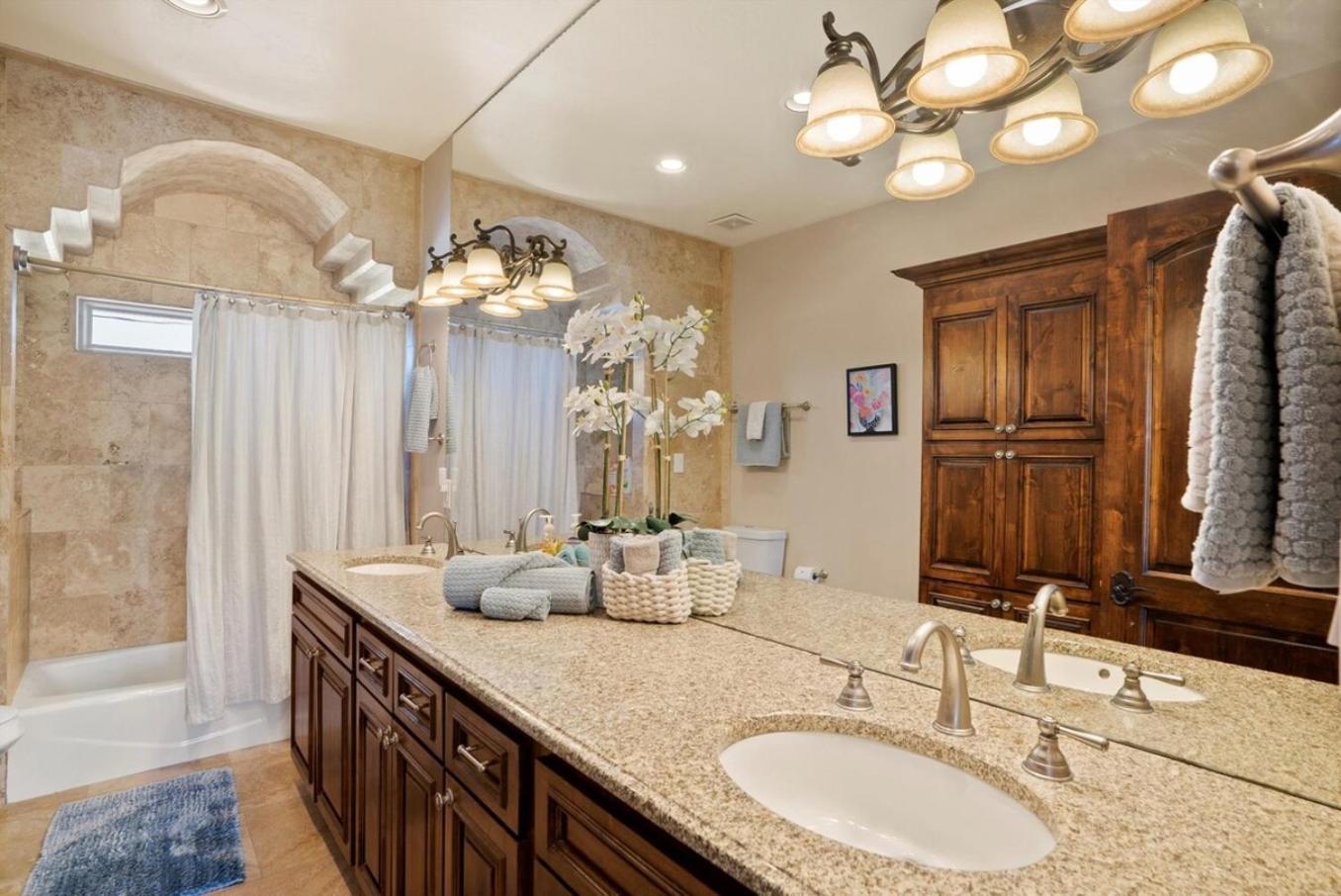 Luxury Tuscan Villa Near Old Town Албукерке Екстериор снимка