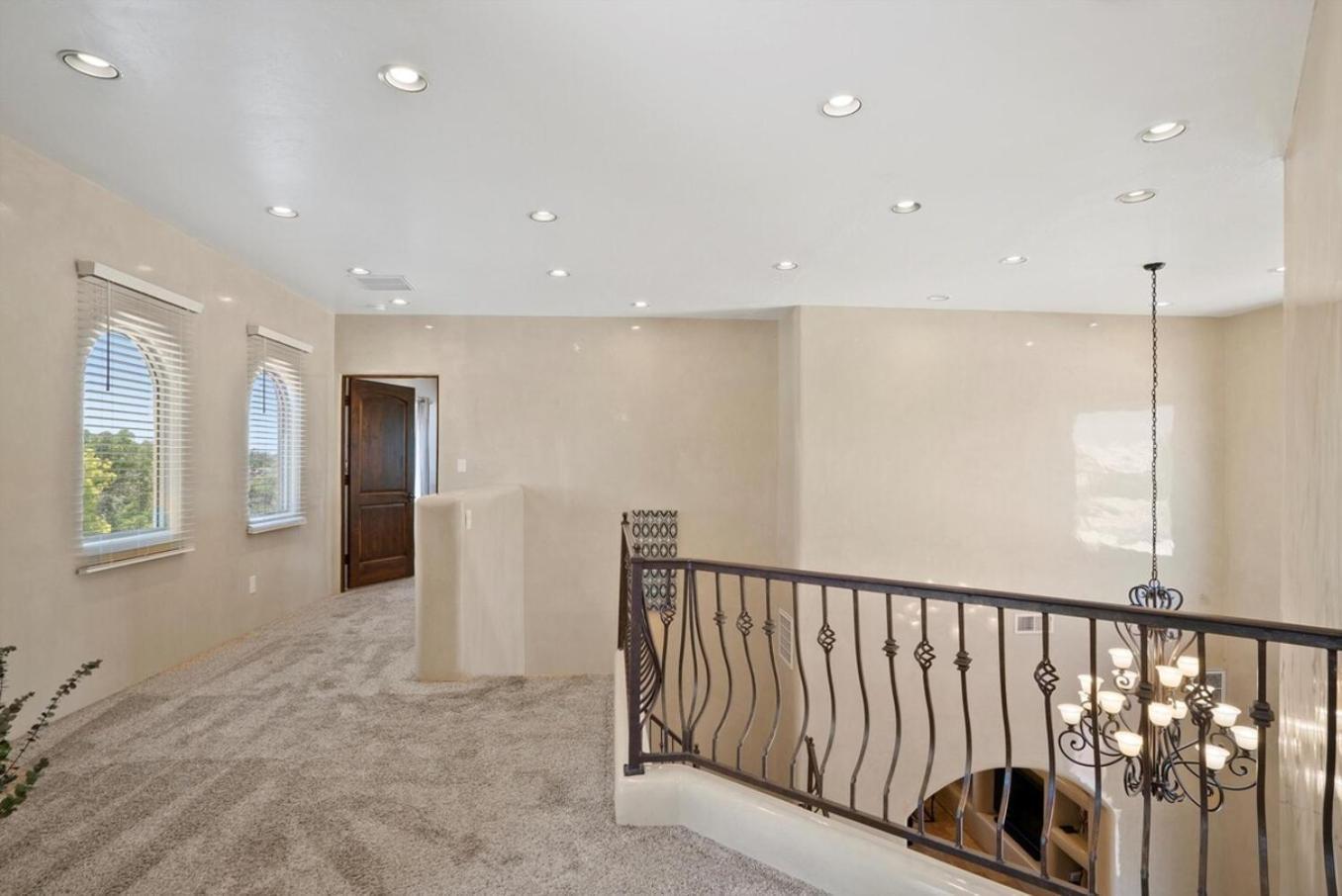Luxury Tuscan Villa Near Old Town Албукерке Екстериор снимка